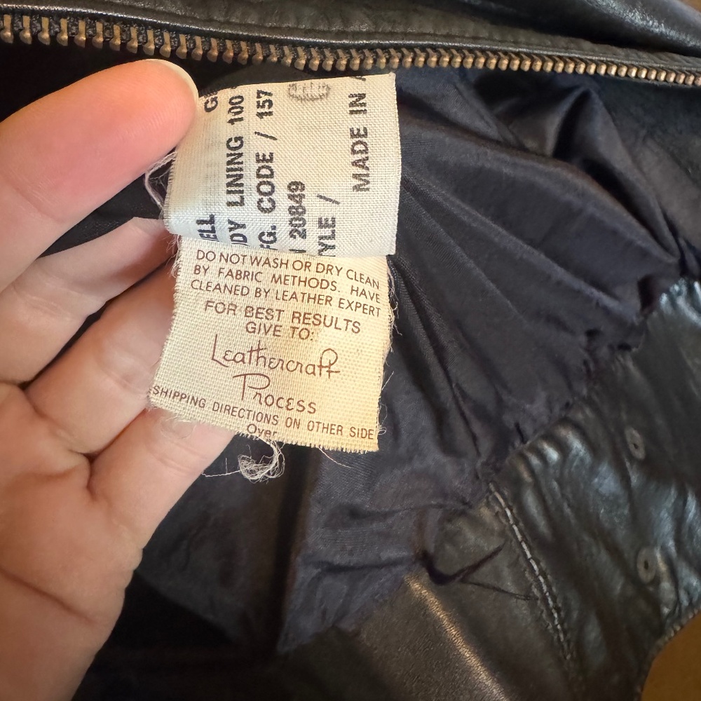 Vintage Leather Bomber jacket by Gino Giorgio